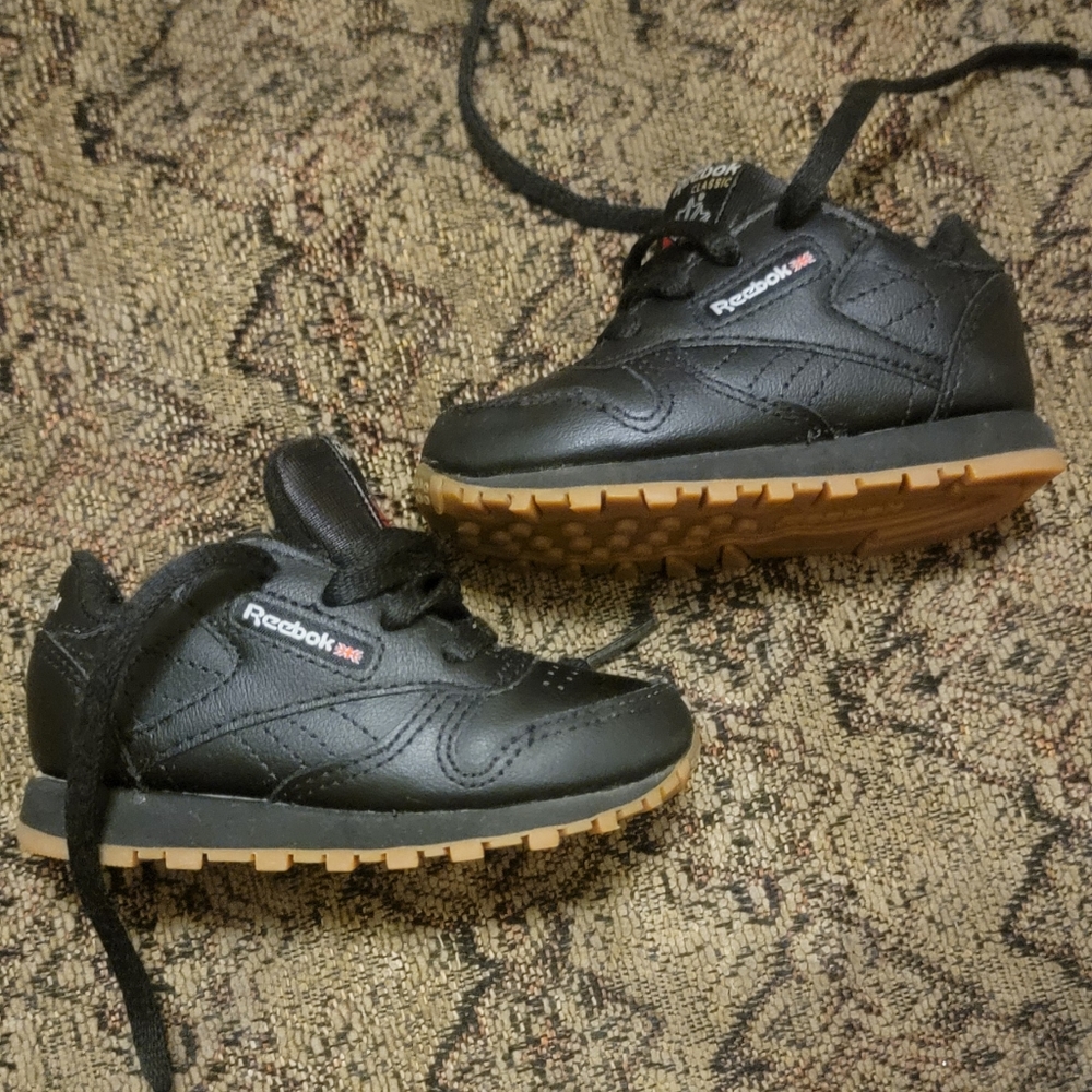 Baby Classic Sneakers - Unisex